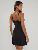 Camisola Curta em Microfibra Decote “V” Essencial